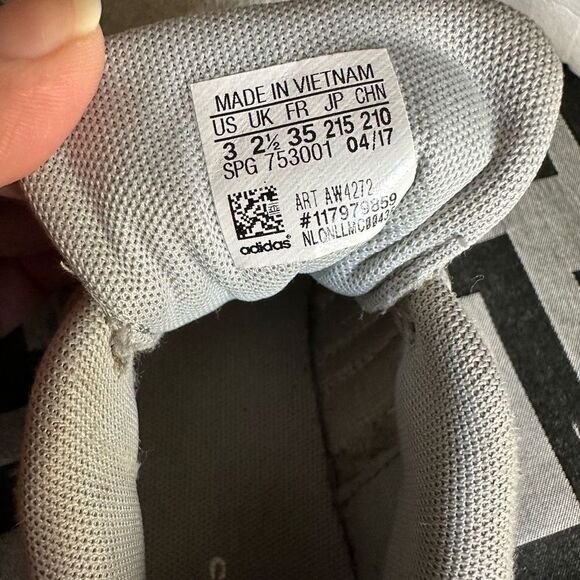 adidas cloudfoam neo running shoes - Picture 7 of 8